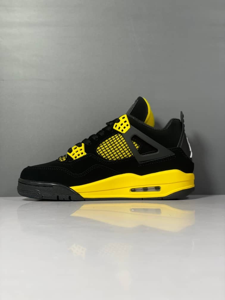 Nike Air Jordan Retro 4 Thunder Black Yellow