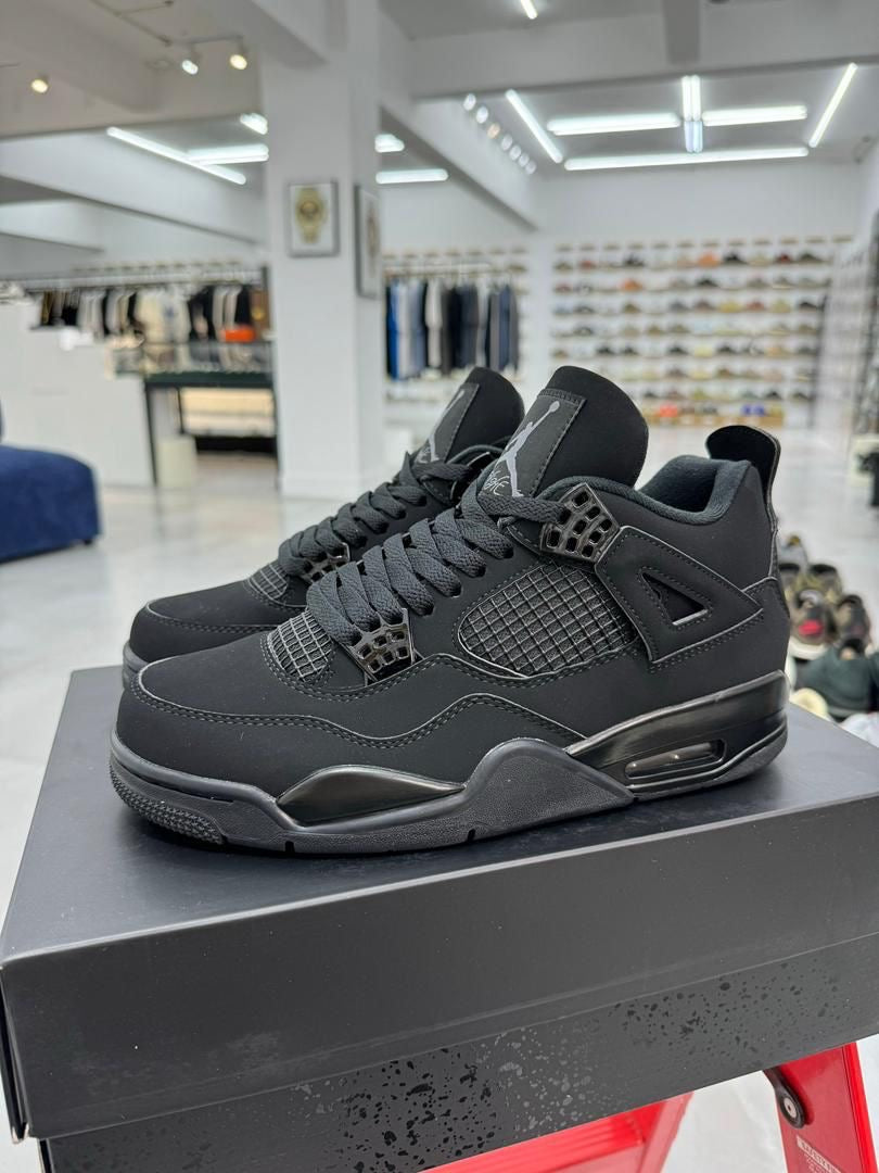 Air Jordan 4 Retro ‘Black Cat’ 2020