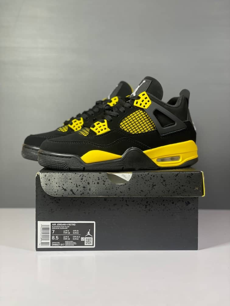 Nike Air Jordan Retro 4 Thunder Black Yellow