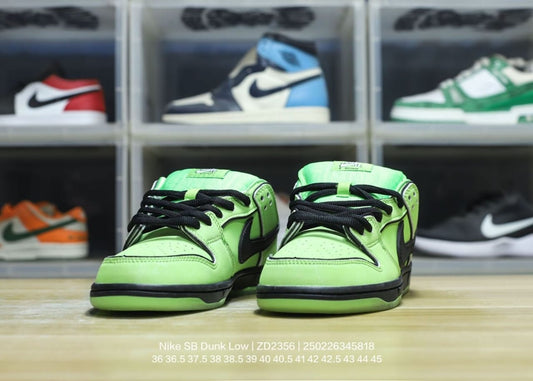 Nike SB Dunk Low The Powerpuff Girls Buttercup