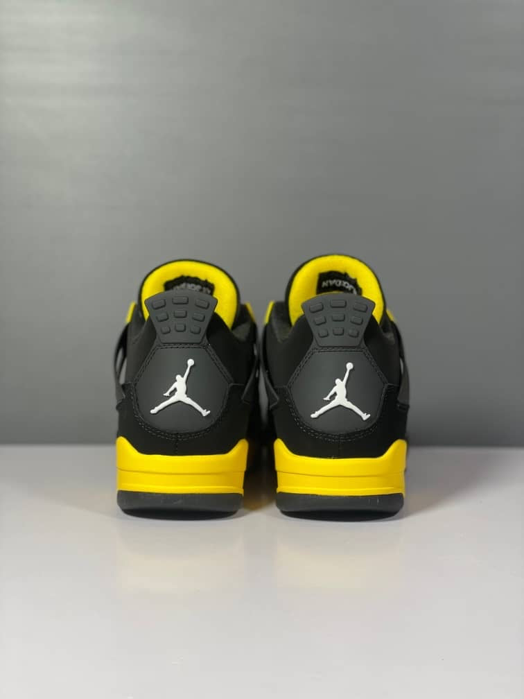 Nike Air Jordan Retro 4 Thunder Black Yellow