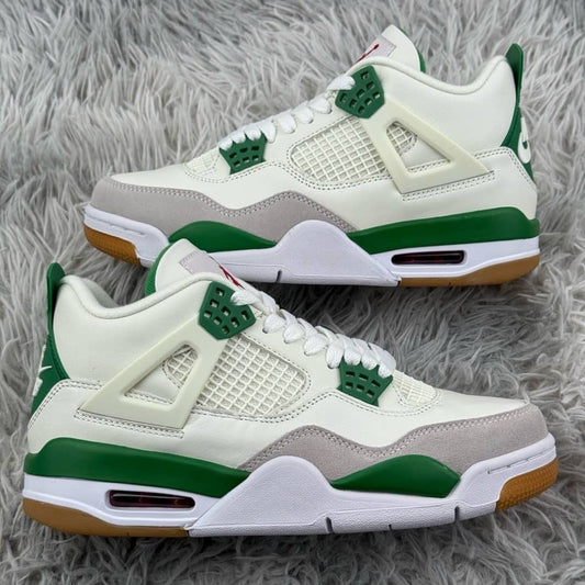 Jordan 4 Retro SB Pine Green