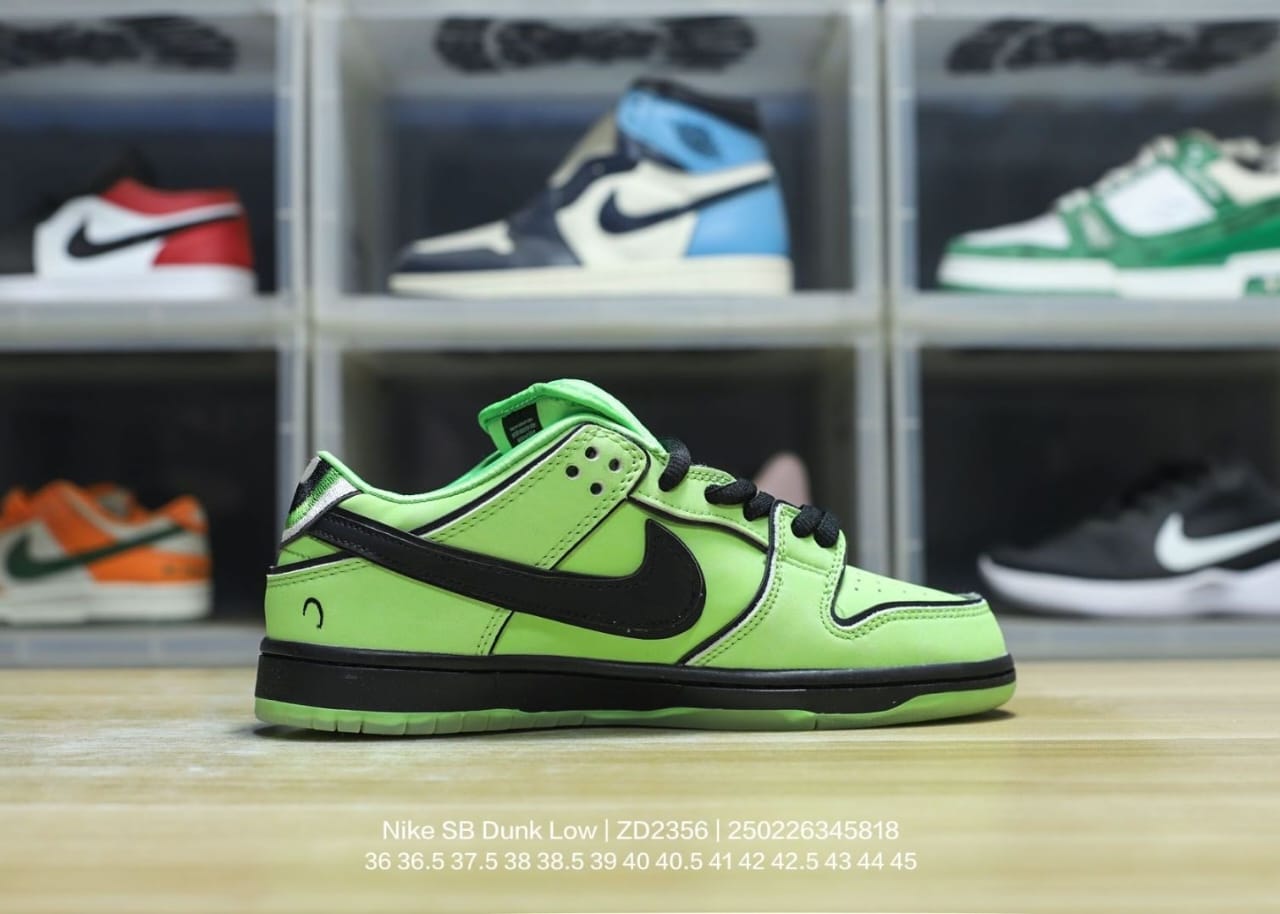 Nike SB Dunk Low The Powerpuff Girls Buttercup