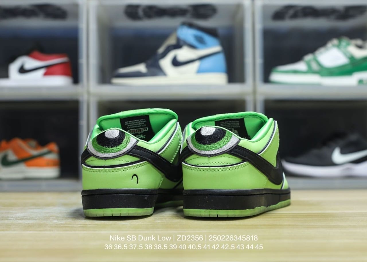 Nike SB Dunk Low The Powerpuff Girls Buttercup