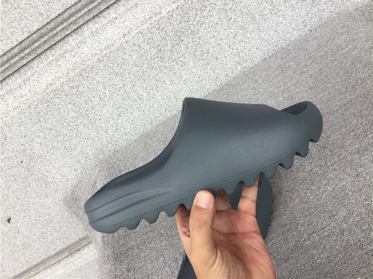 Adidas Yeezy Slide Onyx